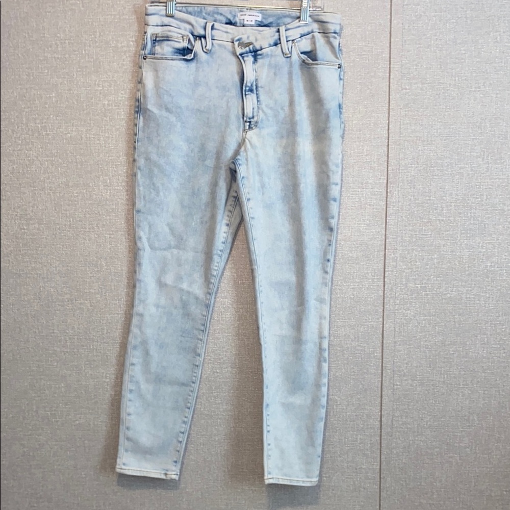 Good American Light Blue Skinny Jeans